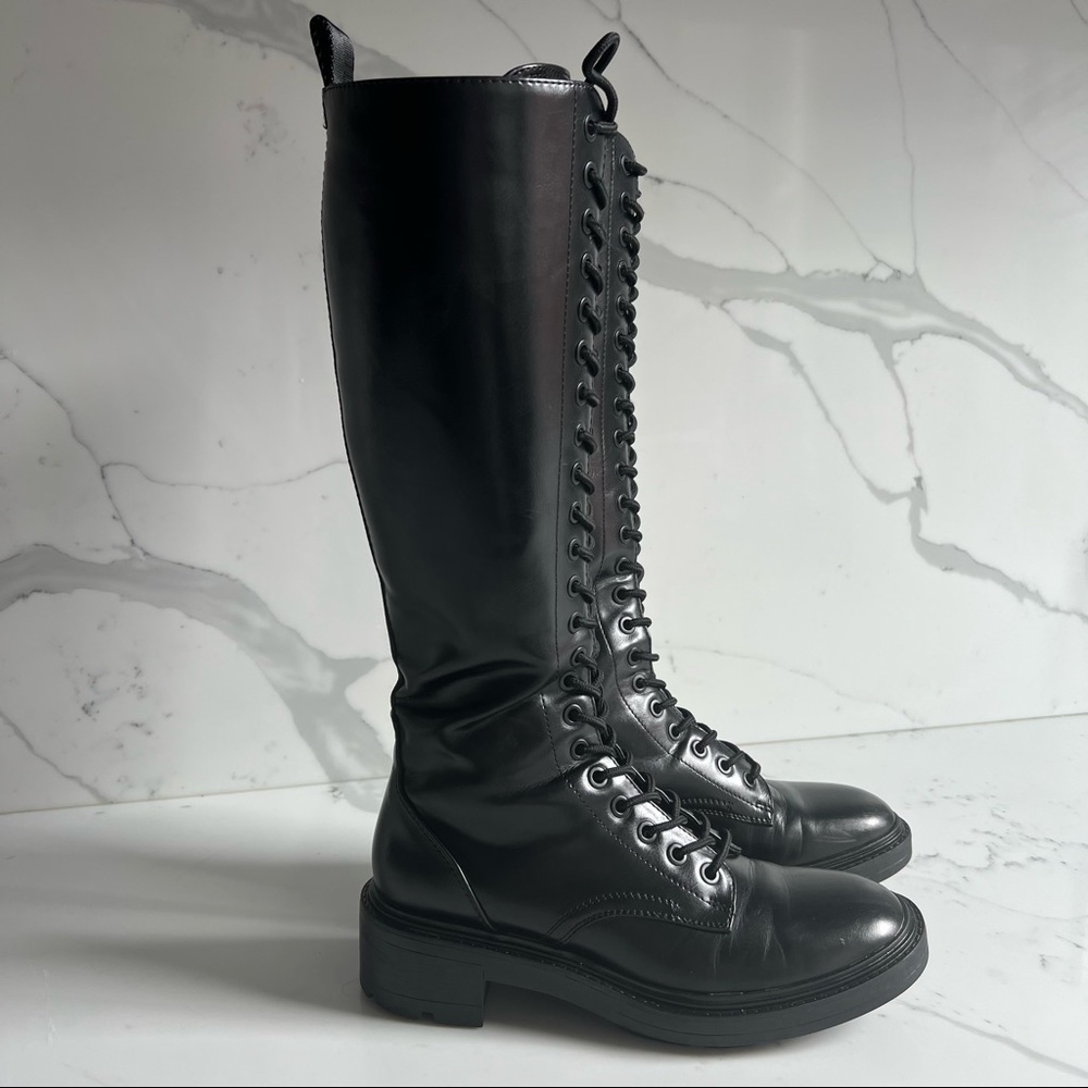 The coolest 🖤🤍 ZARA combat boots